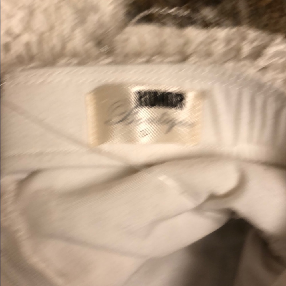 LF SHORTS - Picture 3 of 3